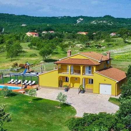 Cosy In * Potpićan
